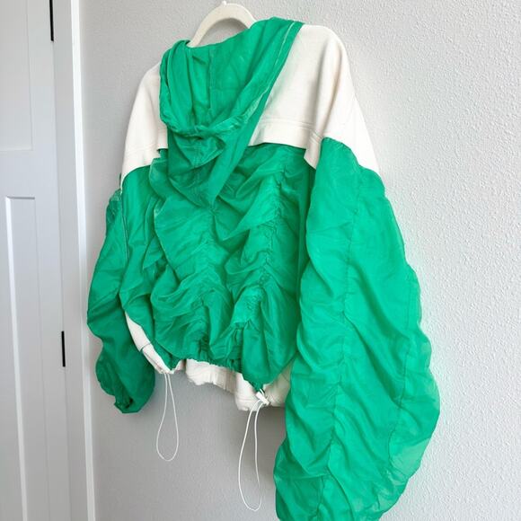 NEW Free People Movement Summer Breeze Hoodie Windbreaker Size Medium - Picture 12 of 13